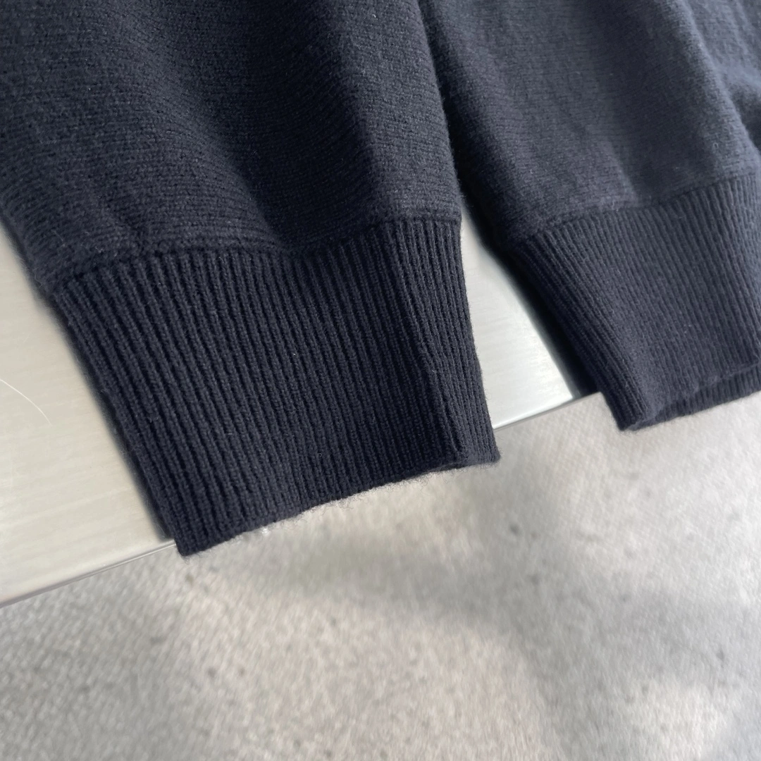 wg.luxury -- 8o5w5 embroidery item: E-F443J1242H